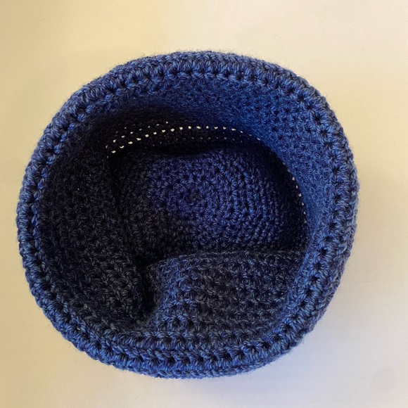 Men's Navy Blue Crochet Beanie - Picture 5 of 5